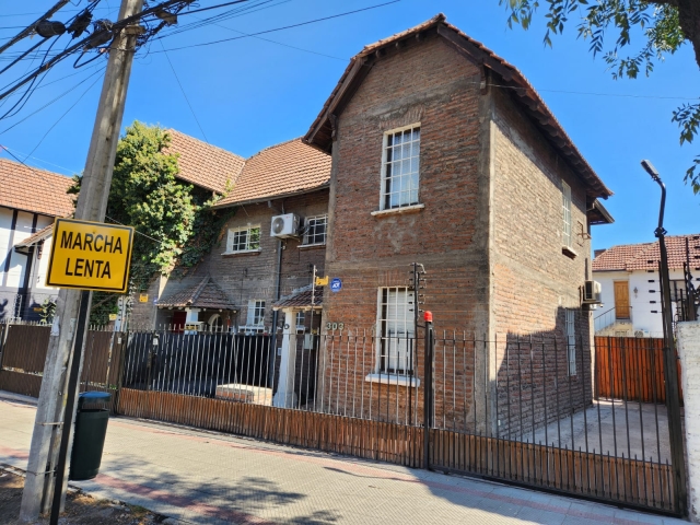 santiago_oficina.jpg